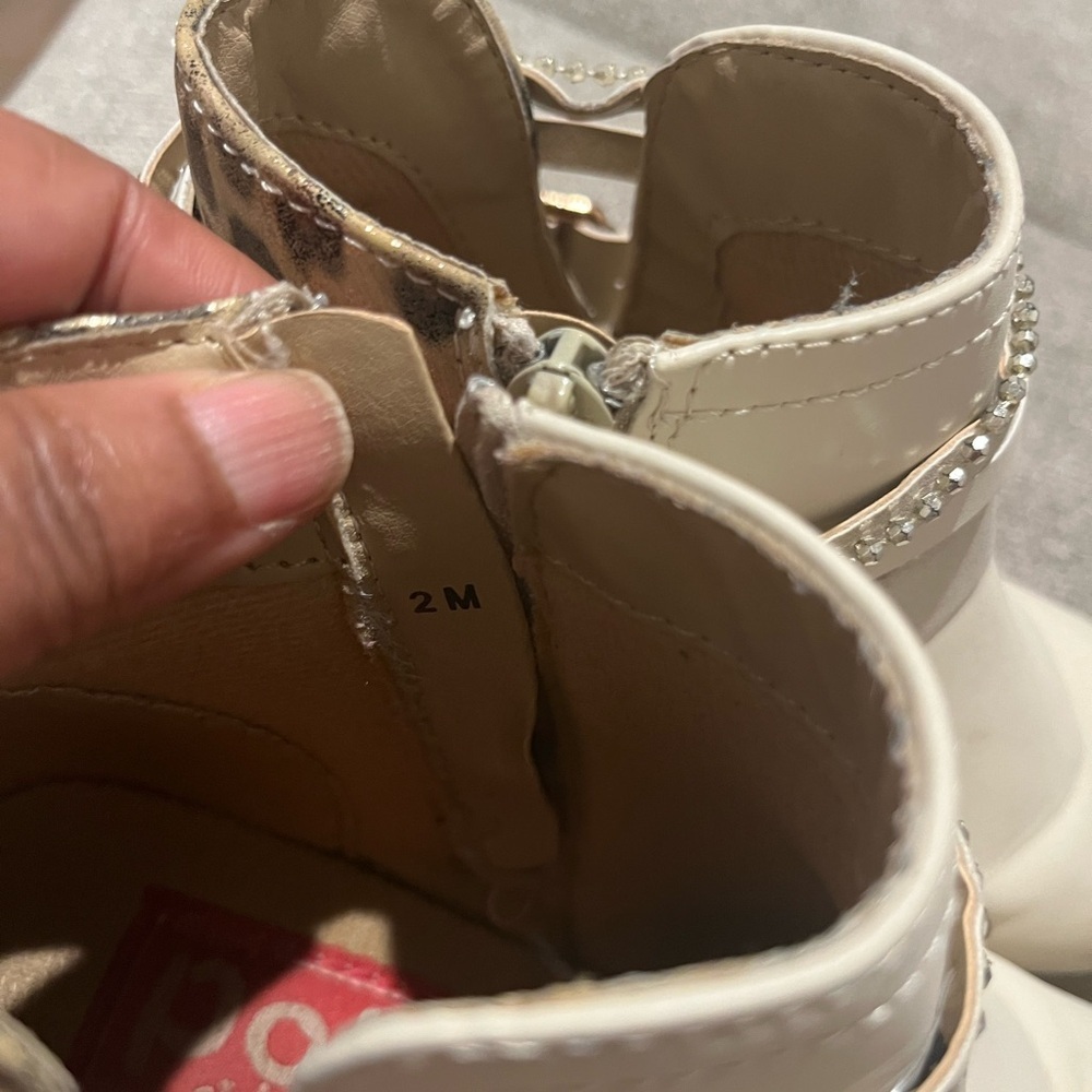 Girls boots size 2M. Color cream/beige. Leopard print in the back. Side zippers! - Picture 11 of 13